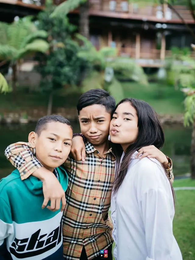 6 Momen Kebersamaan Betrand Peto dengan Saudara Kandungnya