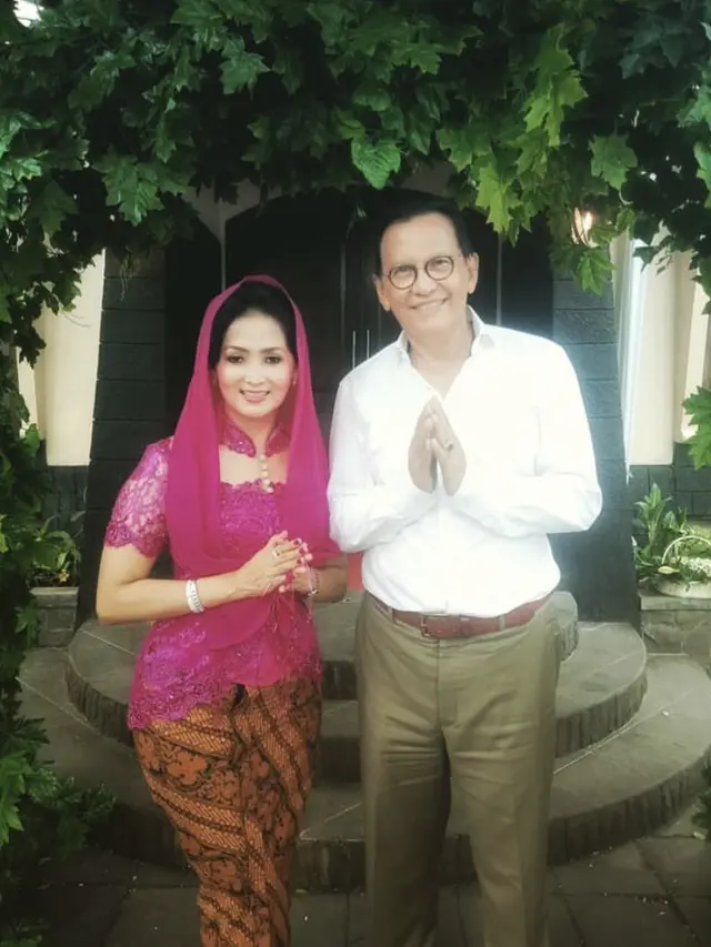 Anna Maria (Instagram @annamarten8)