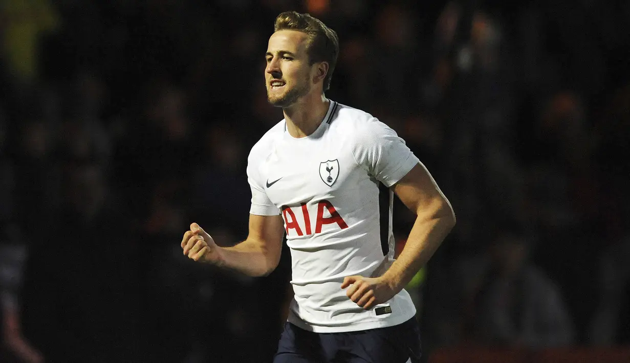 6. Harry Kane (Tottenham Hotspur) - 6 Gol (1 Penalti). (AP/Rui Vieira)