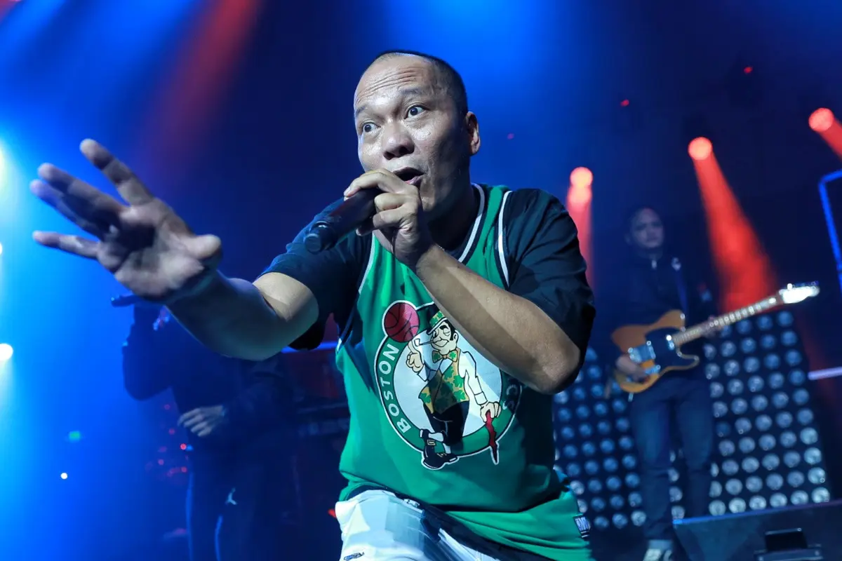 [Bintang] Konser Iwa K