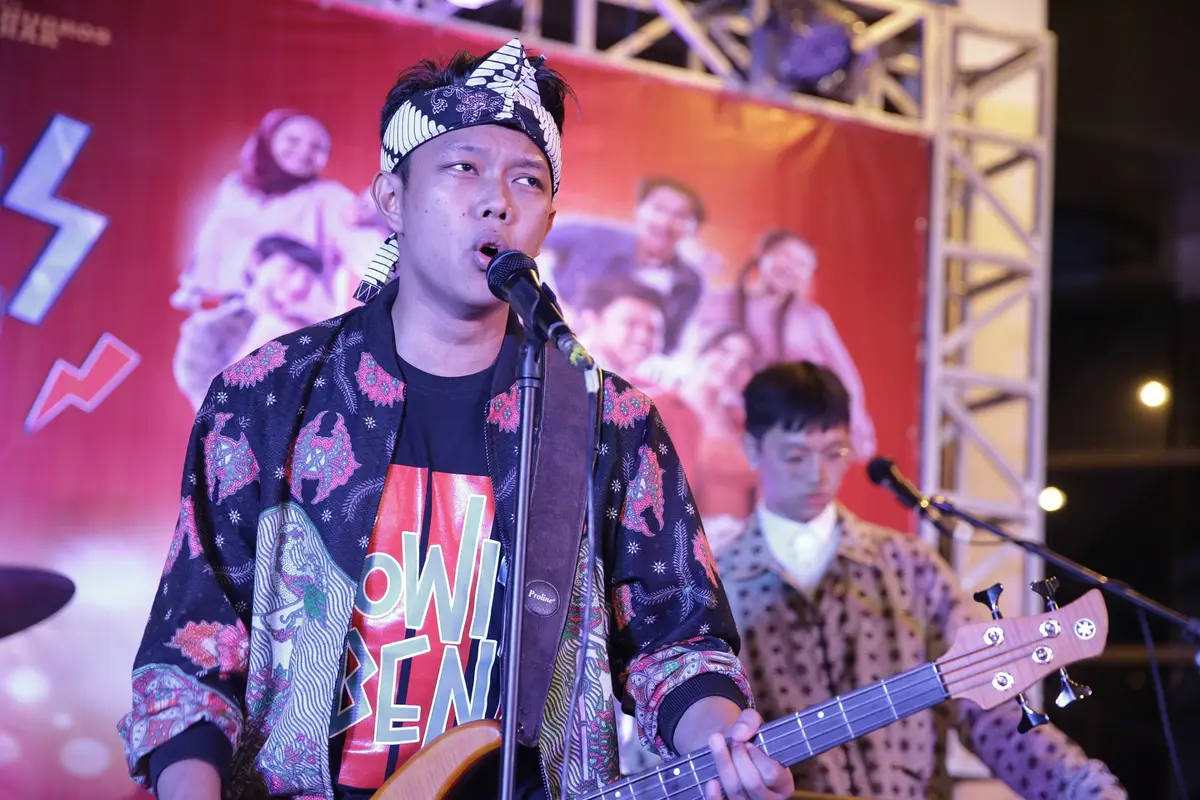 [Fimela] Bayu Skak