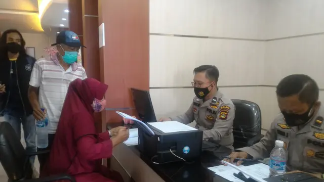 Aksi Penjambret Incar Uang Pensiunan Guru SMA di Palembang