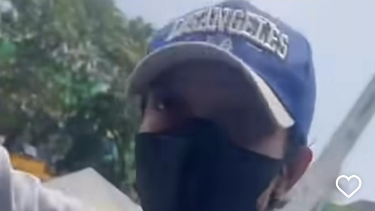 Juru Parkir Paksa Pemotor Bayar Rp 5 Ribu, Modus Beri Karcis Kedaluwarsa