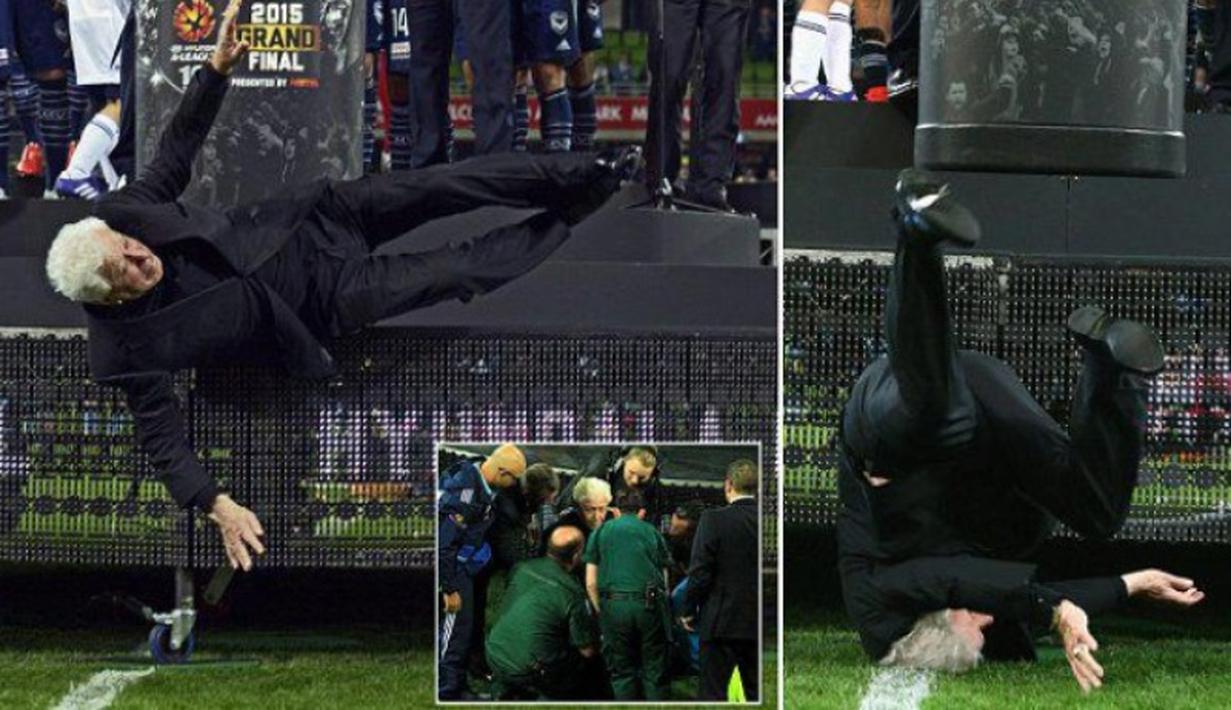 Detik-detik saat Frank Lowy hampir menyentuh tanah. (www.twitter.com)