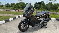 Tipe tertinggi New Honda ADV160 dibekali fitur Honda RoadSync. (Liputan6.com/Septian Pamungkas)