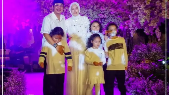 Anniversary ke-11 Pernikahan Pasha Ungu dan Adelia