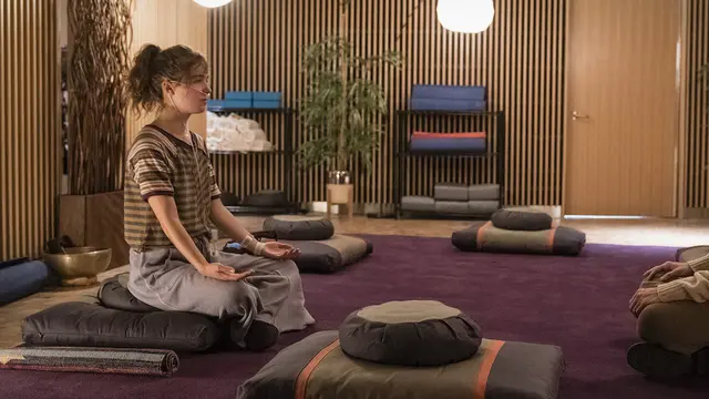 Five Feet Apart
