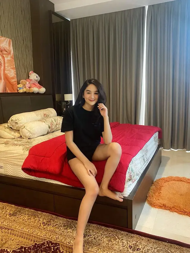 7 Pesona Hana Hanifah, Dikenal sebagai Artis FTV hingga Selebgram