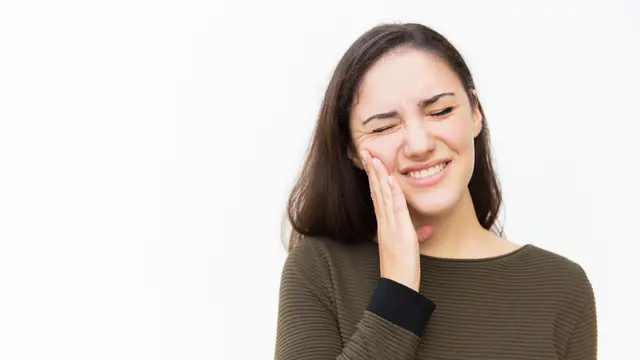 Arti Mimpi Gigi Copot dalam Berbagai Kondisi