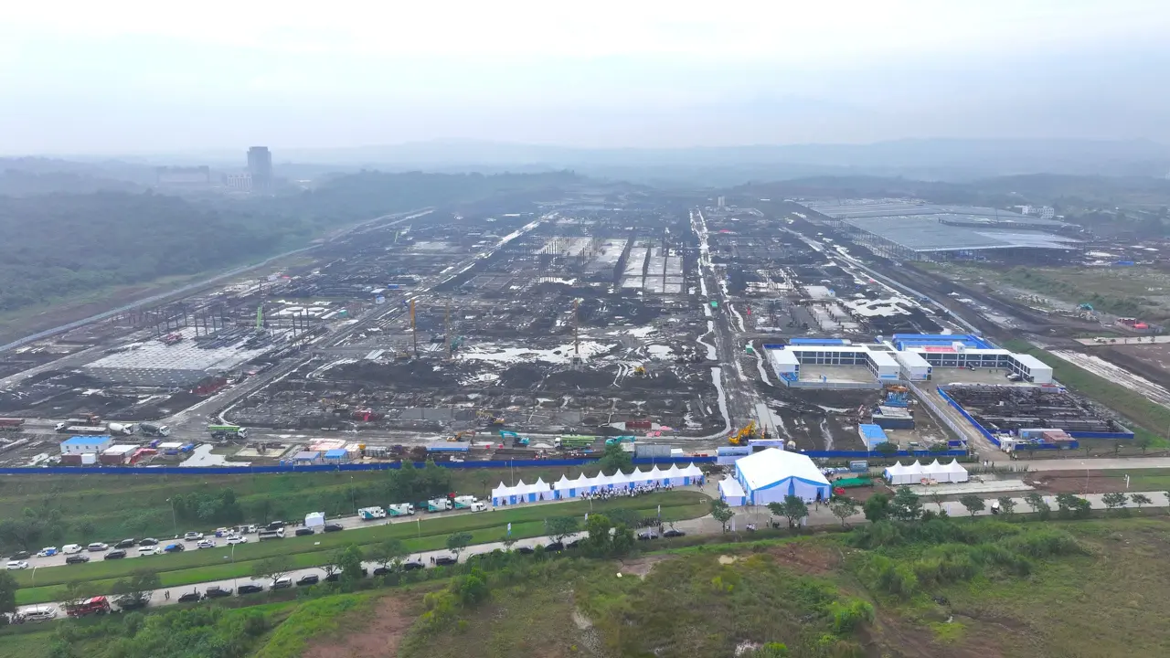 Prabowo Groundbreaking Ekosistem Industri Baterai Kendaraan Listrik Terintegrasi di Karawang
