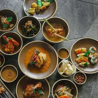 Kini, kamu bisa memesan makanan dari Marriott Bonvoy lewat aplikasi ojek online (Foto: Marriott Bonvoy)