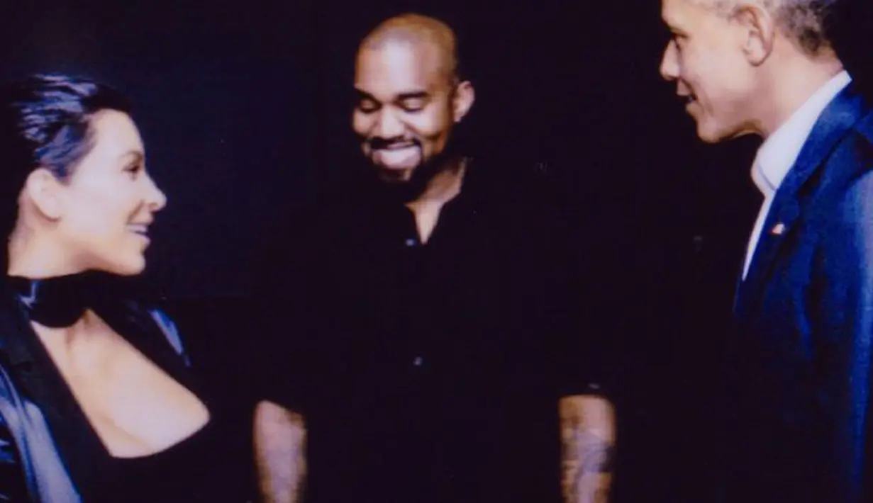 Menggantikan posisi Barack Obama, Donald Trump telah resmi menjadi Presiden Amerika ke-45. Mengucap sumpah jabatan di Gedung Capitol, Washington DC, Jumat siang (20/1/2017) waktu setempat. (doc.aceshowbiz.com)