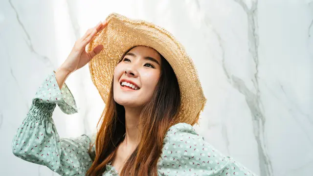 Kenali Jam Tidur Ideal dan Perawatan yang Tepat untuk Bikin Kulit Glowing di Pagi Hari