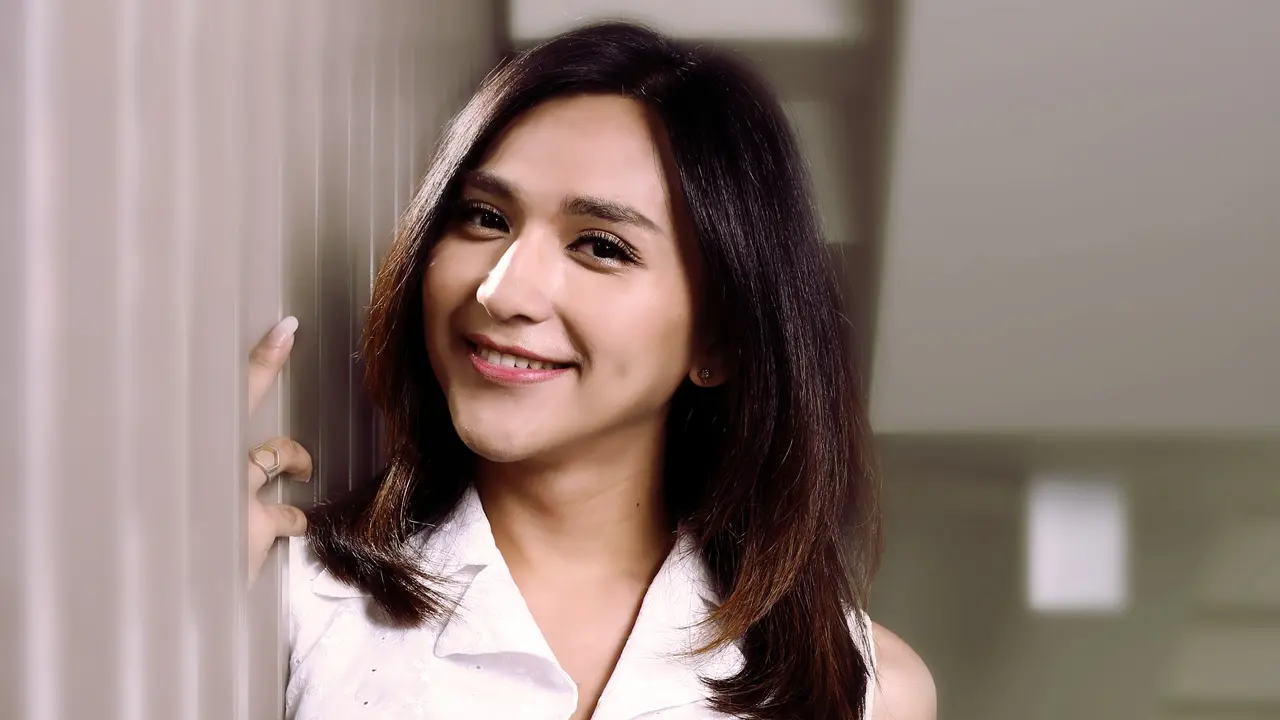 [Bintang] Dena Rachman