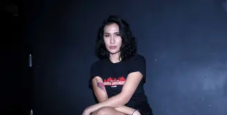 Salah satu pemeran cantik dalam film Jakarta Undercover adalah Tiara Eve. Sebelum merintis karier di dunia akting, Tiara lebih dikenal sebagai Disk Jockey. Ini langkah awal terjun akting. (Nurwahyunan/Bintang.com)