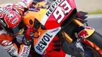 Marc Marquez bergabung dengan Valentino Rossi yang menyuarakan kritikan penggunaan winglet di ajang MotoGP. 