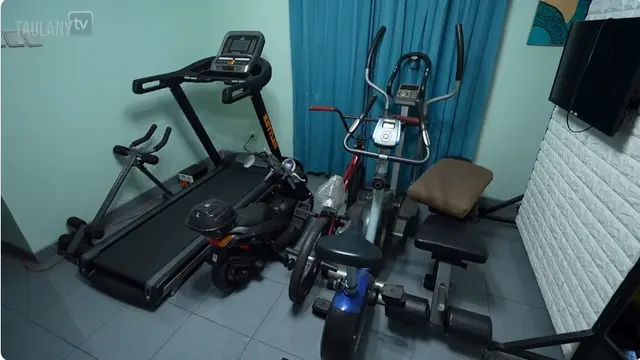 10 Potret Kantor Baru Wendy Cagur, Kolam Renang dan Halaman Belakang Luas