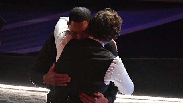 Will Smith Ngamuk dan Pukul Chris Rock di Piala Oscar 2022