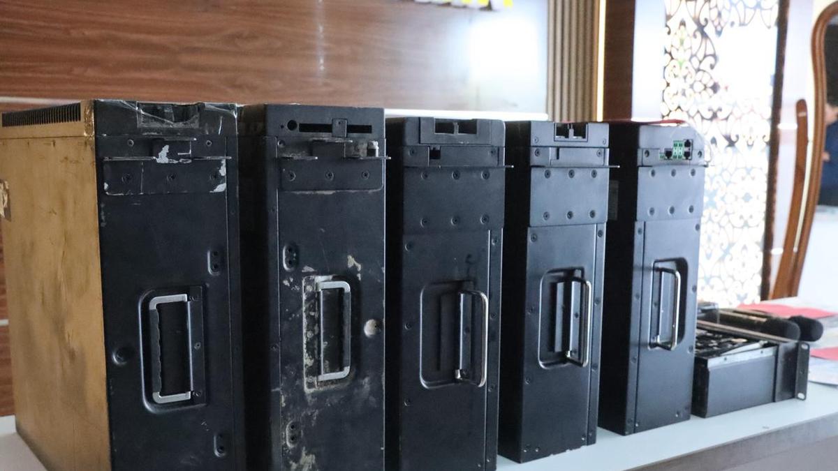 Komplotan Pemburu Baterai Litium Tower Digulung Polisi di Jepara