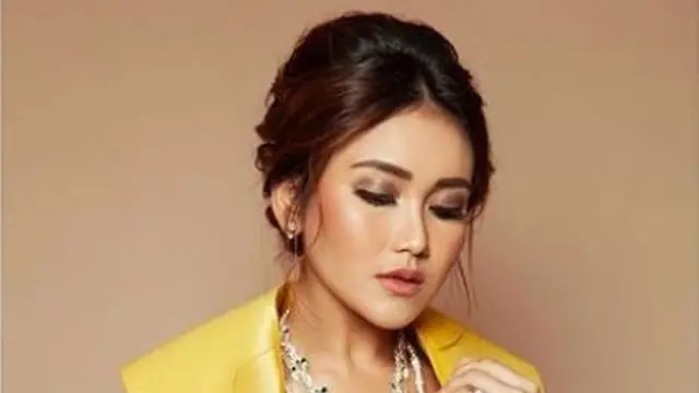 Ayu Ting Ting (Foto: Instagram/@ayutingting92)