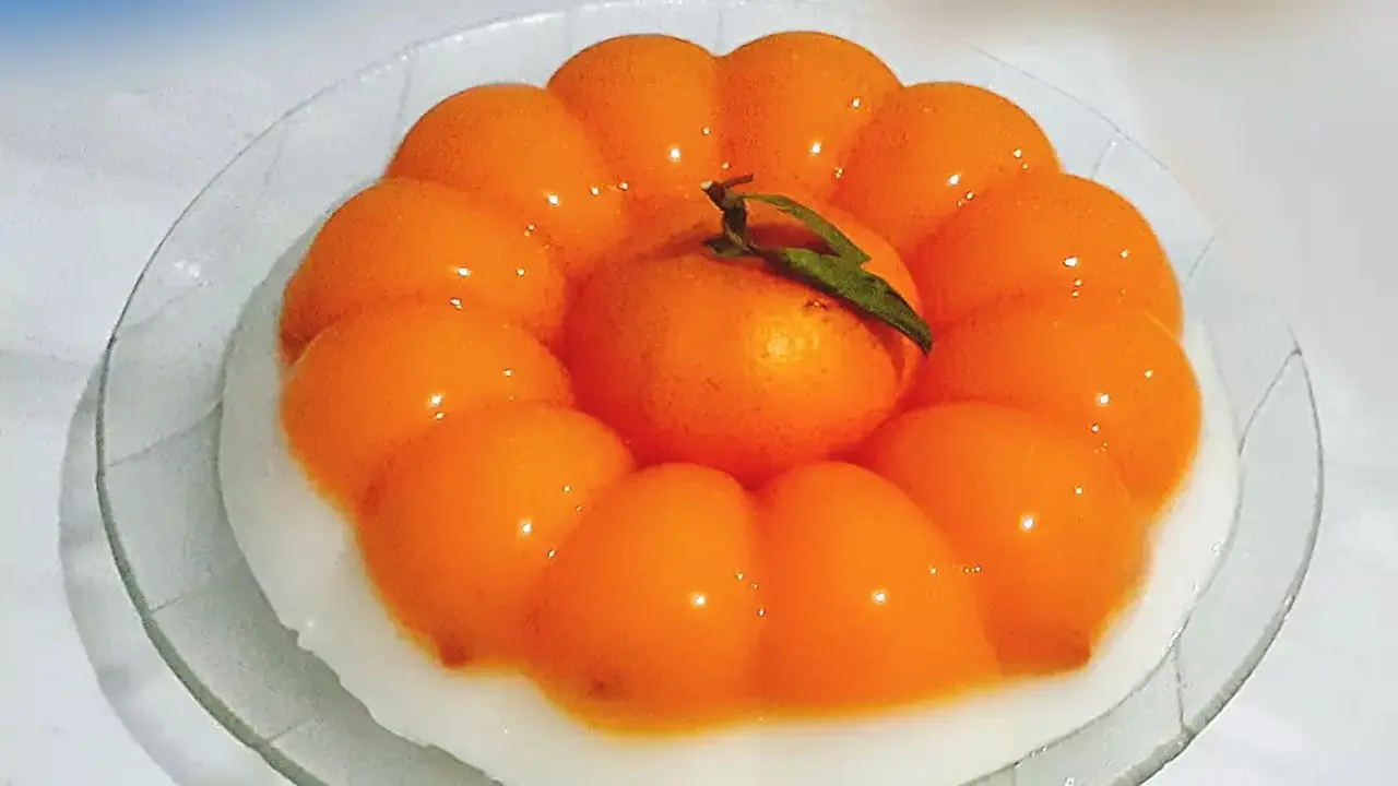 Resep puding mangga untuk jadi pelengkap sajian Natal. (dok. Cookpad @Hrjodie_94)