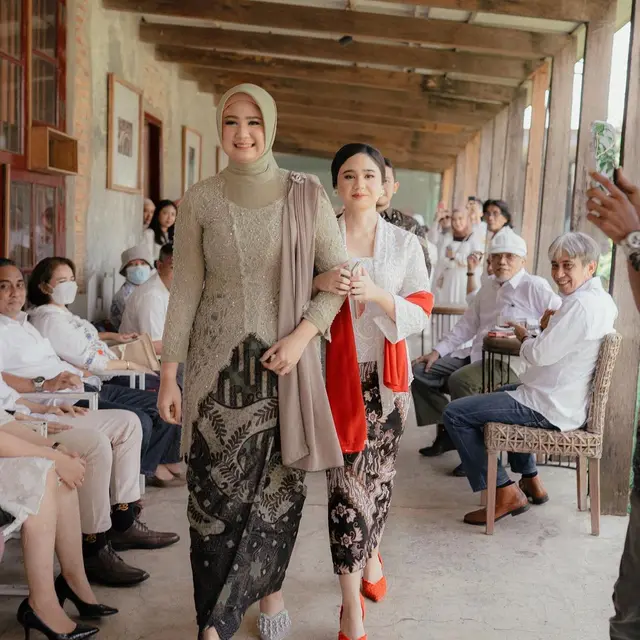 Tissa Biani tampak cantik dengan kebaya putih (Instagram/tissabiani)