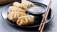 Japanese Gyoza Recipe With Homemade Dipping Sauce