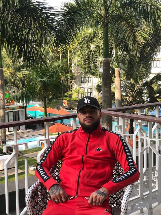 Jadi Papa Muda, Ini 6 Potret Terbaru Diego Michiels Mantan Nikita Willy