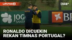 Cristiano Ronaldo kembali berkesempatan membela Portugal di ajang Piala Dunia 2022 Qatar. Ada kejadian tak biasa saat Ronaldo berlatih di lapangan hijau di Lisbon Portugal.