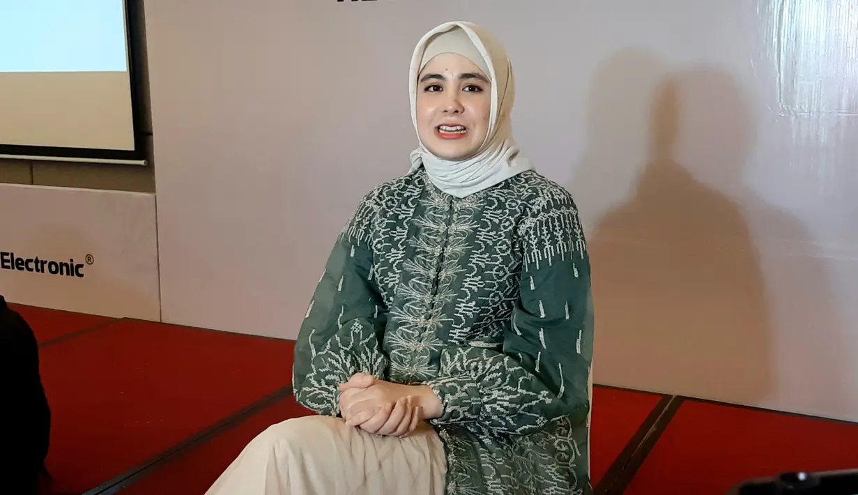 Risty Tagor luncurkan mini album religi Ketika Rindu di hari ulang tahunnya selama Ramadan 2022. (Dok. Istimewa)