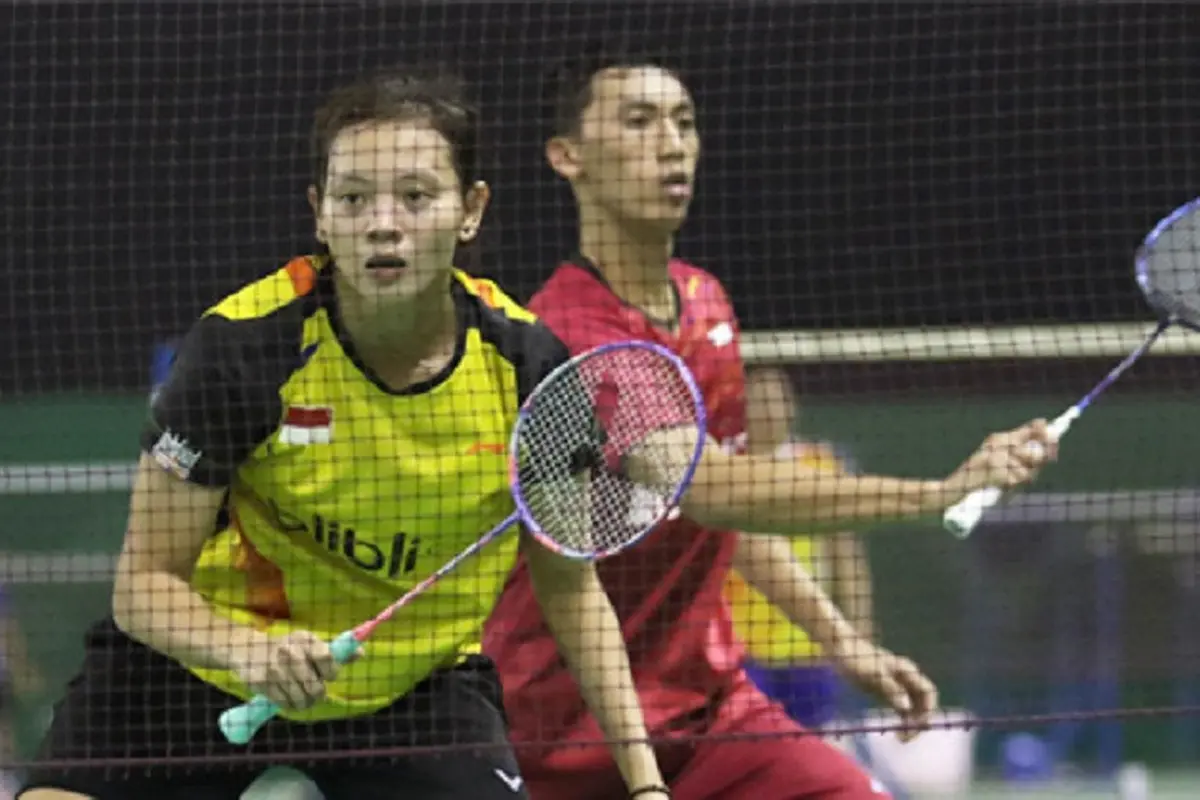 Ronald Alexander/Annisa Saufika
