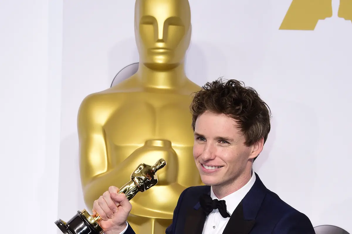 [Bintang] Eddie Redmayne