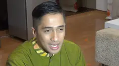Kebahagiaan irfan hakim semakin lengkap terasa di bulan ramdhan ini dengan hadirnya seorang putra/ pada 21 juli kemarin.