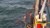 Kapal MT Kakap yang merupakan kapal milik PT Pertamina International Shipping (PIS) menyelamatkan nelayan yang mengalami kebocoran lambung kapal.