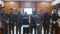 Kepala Kejari Indragiri Hilir dan jajaran usai penetapan tersangka korupsi di BPR Gemilang. (Liputan6.com/M Syukur)