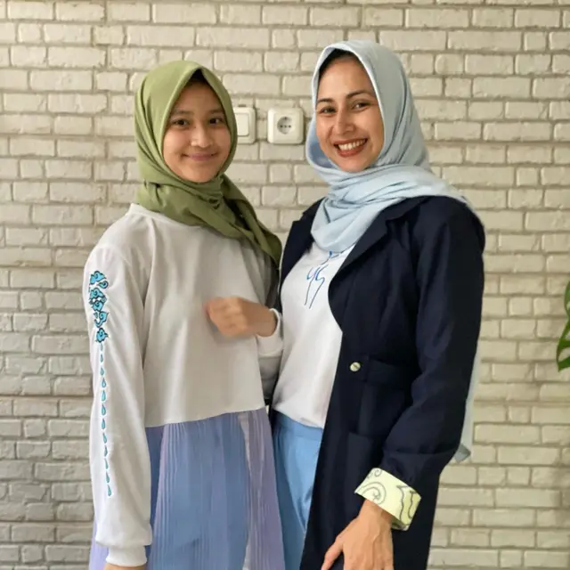 6 Momen Kebersamaan Deswita Maharani dan Anak Sambung, Penuh Kehangatan
