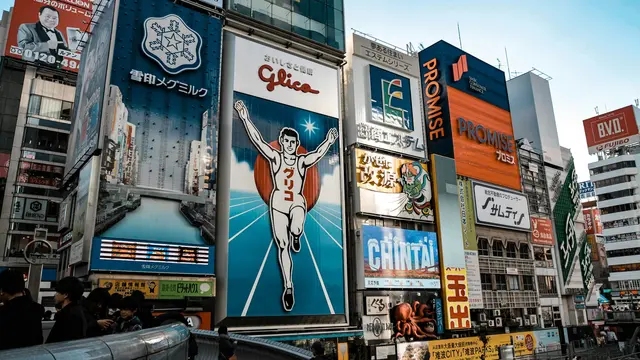 Ilustrasi iklan