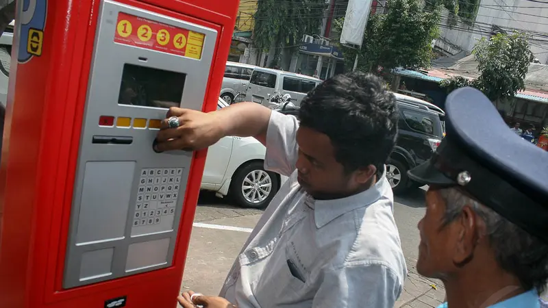 Di Jalan Sabang, Pengendara Wajib Bayar Meteran Parkir