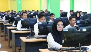 Suntikan Rp 31 Triliun untuk Guru PPPK, Ekonom Ingatkan Beban Negara