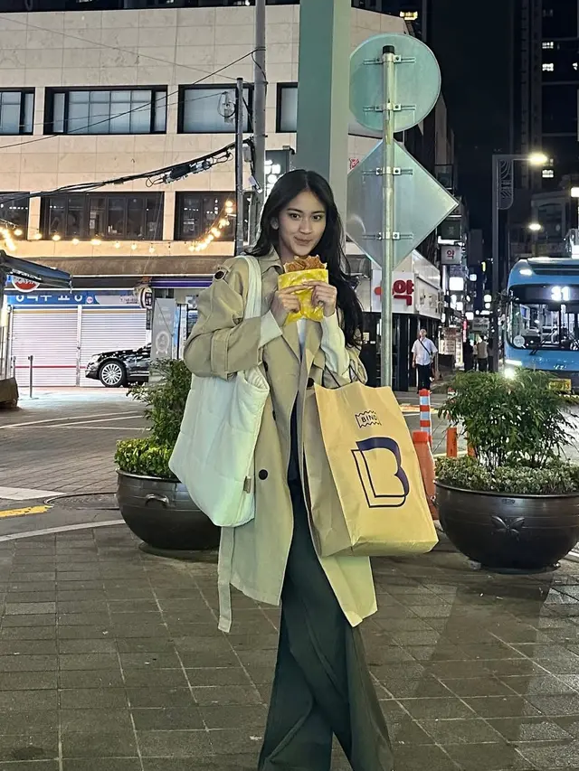 Penampilan Harleyava Princy saat di Busan. [@harleyavaprincy]