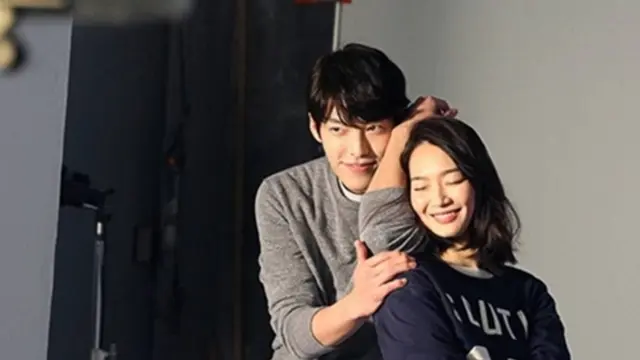 KALEIDOSKOP 2015: 6 Gosip Terpanas K-Pop
