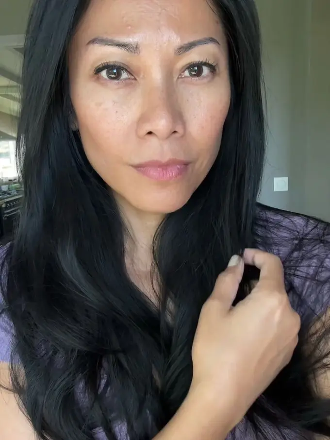 Anggun C. Sasmi Perlihat Wajah Natural di Usia 51 Tahun