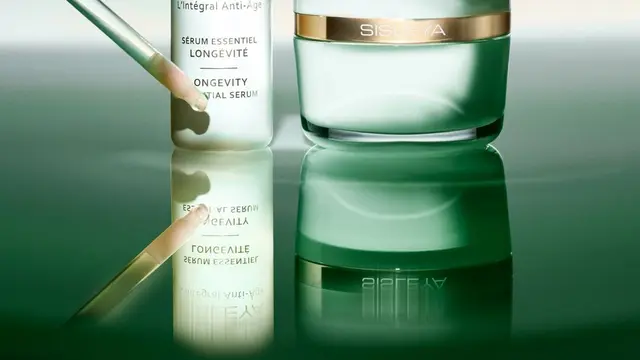Sisley Hadirkan Inovasi Baru untuk Regenerasi Kulit agar Lebih Sehat dan Bercahaya di Setiap Usia dengan Sisleÿa Longevity Essential Serum