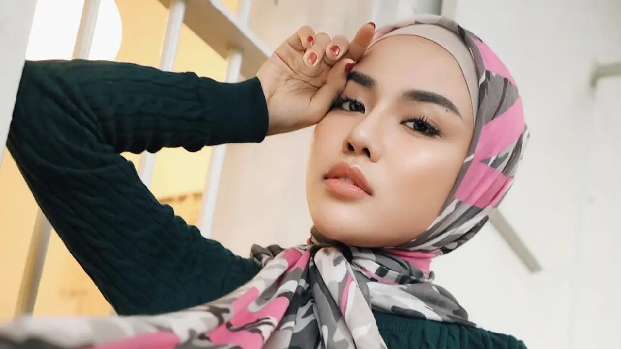 Medina Zein.