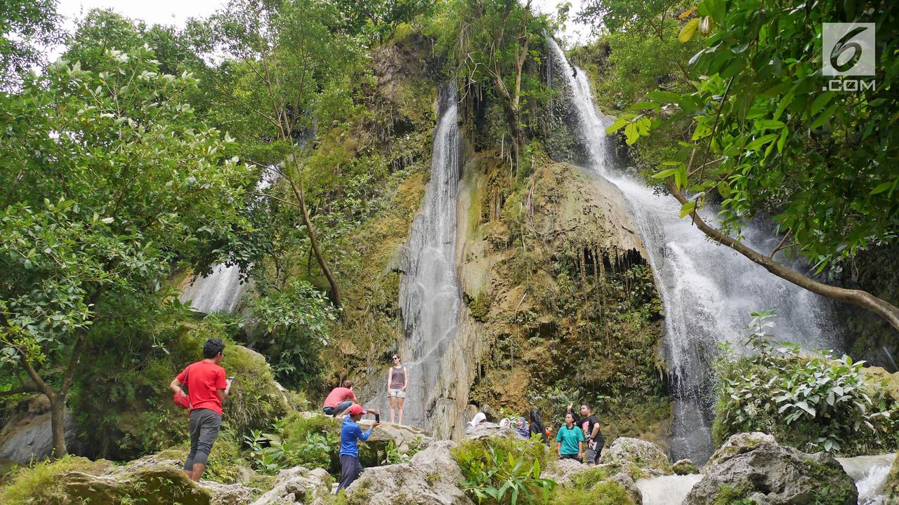 PHOTO: Menikmati Perjalanan Wisata ke Air Terjun Sri Gethuk