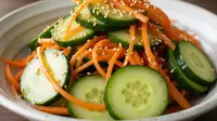 7 Resep Salad Timun Jepang dan Wortel, Segar untuk Cuaca Panas