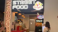 Bola.com mengunjungi Tasya's Kitchen di 122 Brighton Ave, Boston, Massachusetts, Amerika Serikat, di sela-sela meliput Piala Dunia 2026. (Bola.com/Hery Kurniawan)