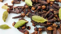 2 Manfaat Cengkeh yang Tak Terduga, Bukan Cuma Bikin Sedap Masakan