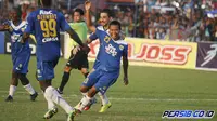 Persib Paksa Persela Bertekuk Lutut