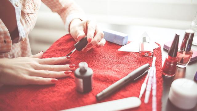 Tidak hanya kulit, ini 3 tips mencerahkan kuku